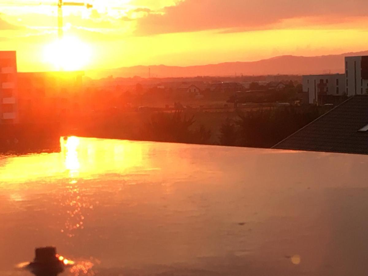 Appartamento Fantastic Sunset Penthouse Braşov Esterno foto